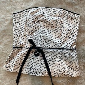 Super cute White Black strapless top